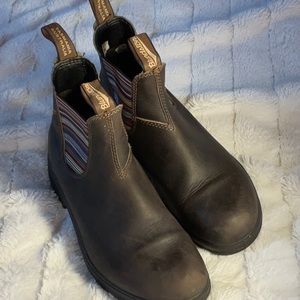 Blundstone boots womens size 9-10 Canadian